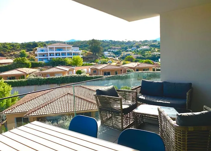 Magnifique T2 Neuf A 100 M De La D'agosta Apartment Albitreccia