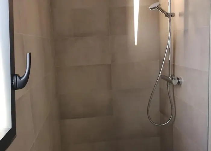 Magnifique T2 Neuf A 100 M De La D'agosta Apartamento
